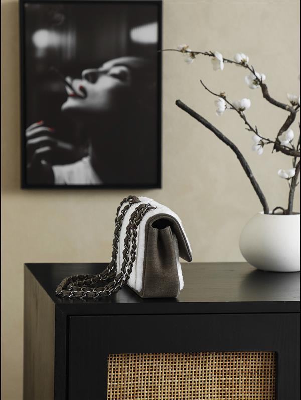 2026131214240845 780